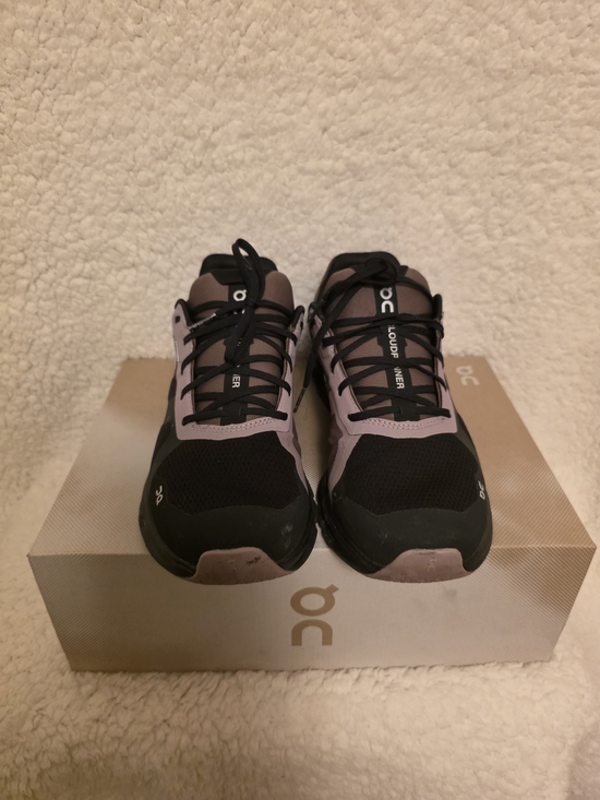 On Clouds Shoes - On Cloudrunner Women’s Sneakers in Black and Mauve